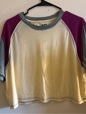 Raglan Short-Sleeve Tee in Cream with Purple & Gray Accents